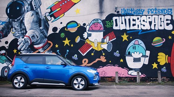 Video: 2020 Kia Soul EV review (UK): This, e-Niro or a Tesla Model 3? | A Tribe Called Cars