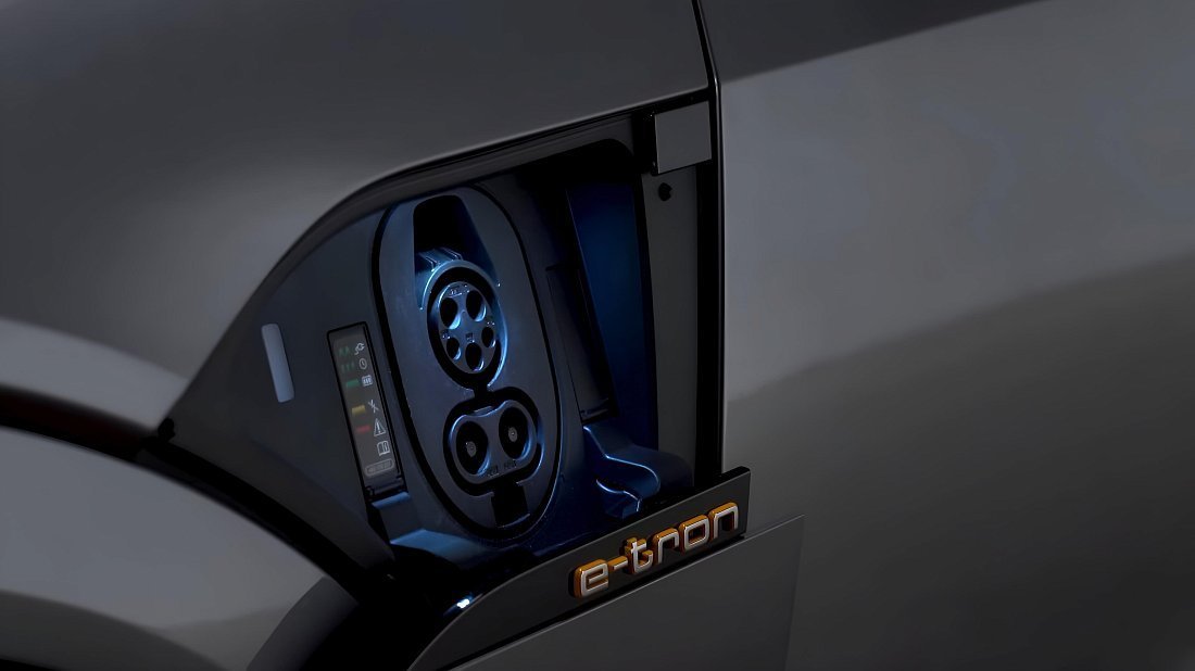 Audi Q8 Sportback e-tron 50 quattro (2022-…) charge port USA photo, charging, inlet, plug, connector