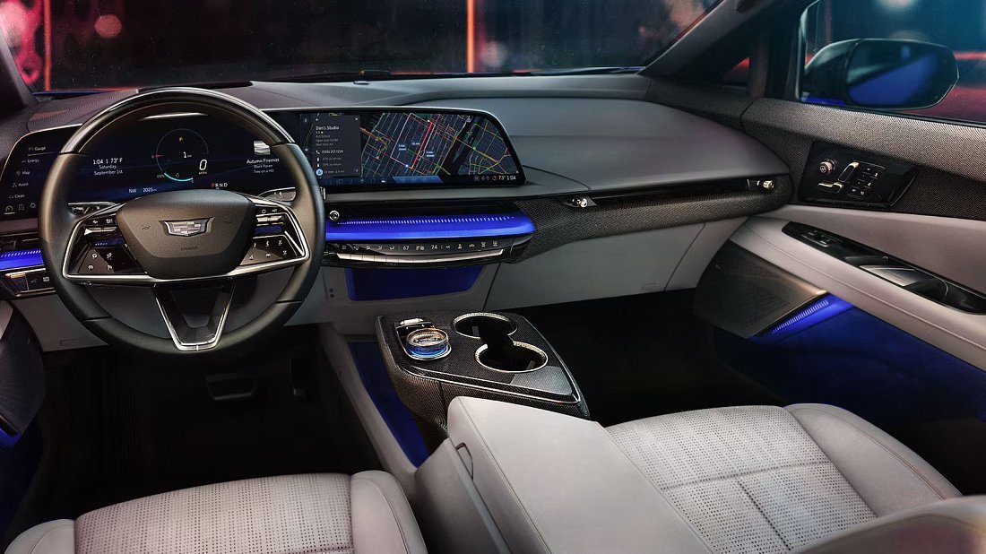 Cadillac Optiq AWD (2024-…) interior photo, front seat, driver seat, dashboard, steering wheel, infotainment, cockpit