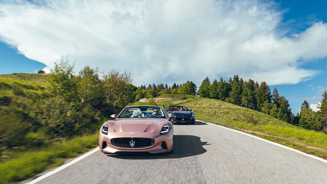 Maserati GranCabrio Folgore (2024-…) front fascia photo, grille, headlights, bumper, exterior