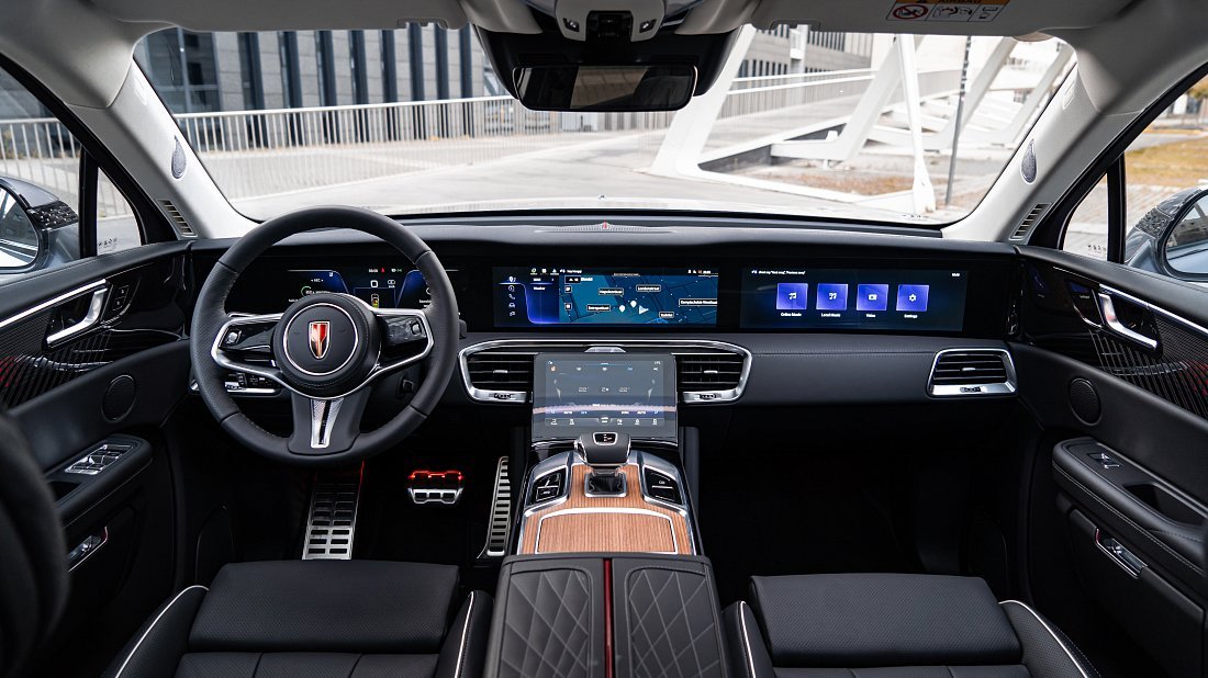 Hongqi E-HS9 99 kWh (2022-...) interior, front seat, driver seat, dashboard, steering wheel, infotainment, cockpit