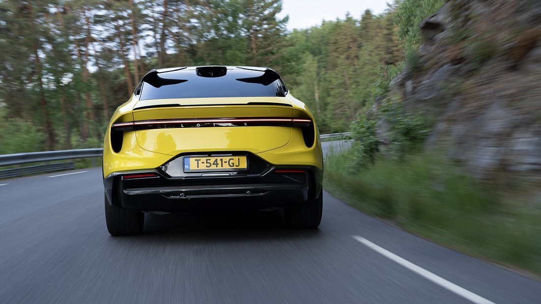 Lotus Eletre 600 (2023-…) rear view, taillights, trunk, spoiler, badge, bumper, exterior