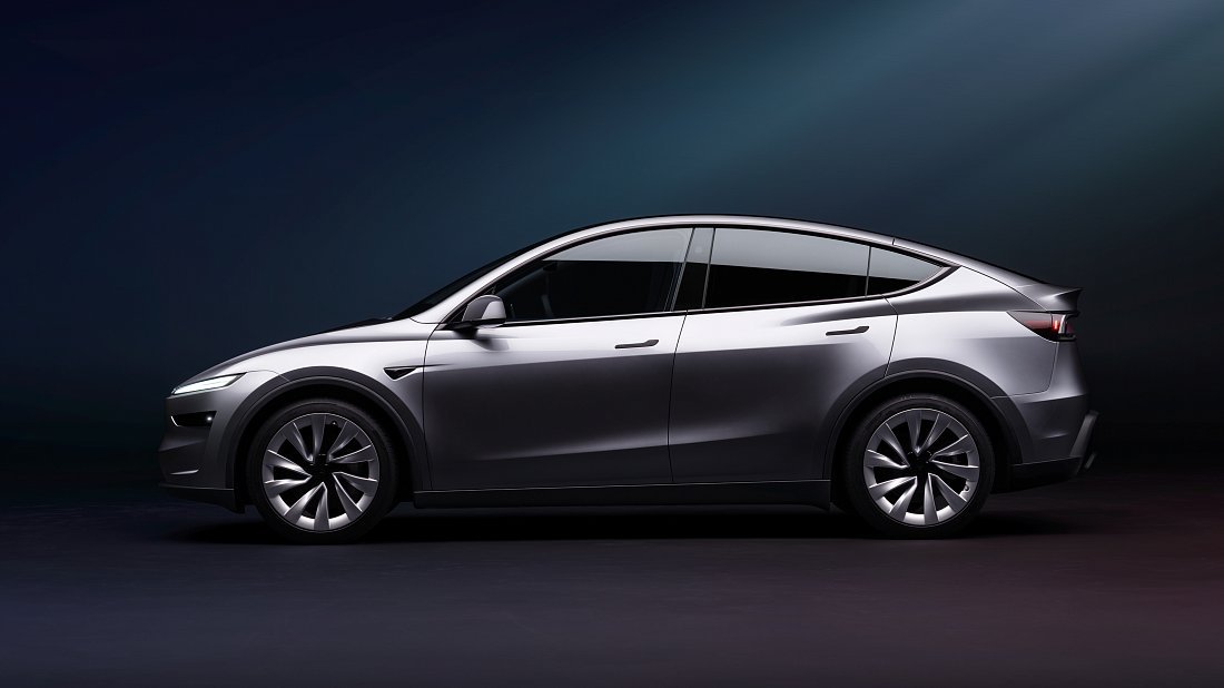 Tesla Model Y Long Range AWD (2025-...) side profile, silhouette, doors, wheels, exterior