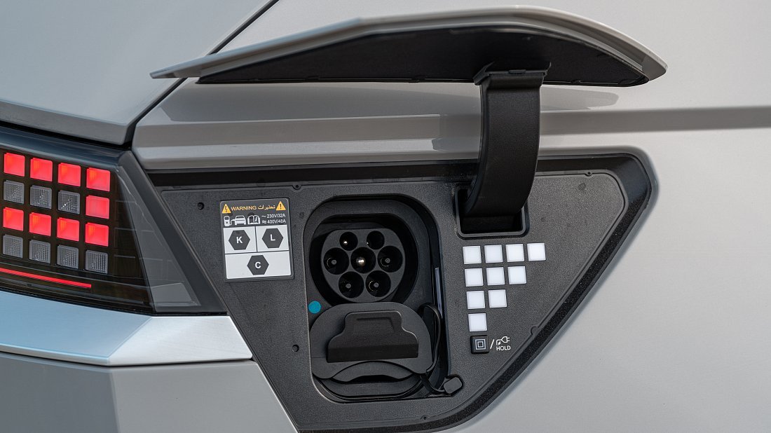 Hyundai Ioniq 5 XRT (2025-...) charge port Europe, charging, inlet, plug, connector