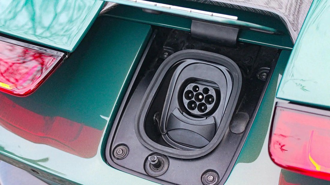 Pininfarina Battista (2022-...) charge port Europe, charging, inlet, plug, connector