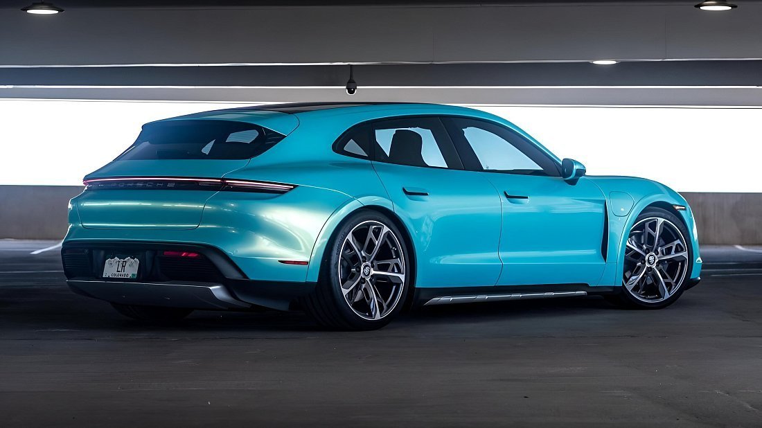 Porsche Taycan Turbo S Sport Turismo (2022-2024) rear quarter, three-quarter view, diagonal, exterior