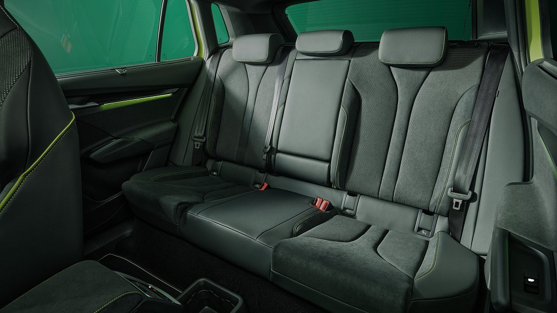 Škoda Elroq RS (2025-...) rear seats photo, back seats, passenger seats, legroom, headroom, interior