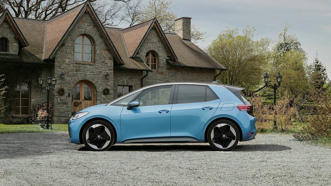 Volkswagen ID.3 Pro (2024-…) side profile, silhouette, doors, wheels, exterior