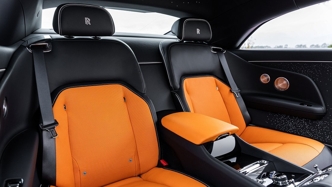 Rolls-Royce Spectre (2023-…) rear seats, back seats, passenger seats, legroom, headroom, interior