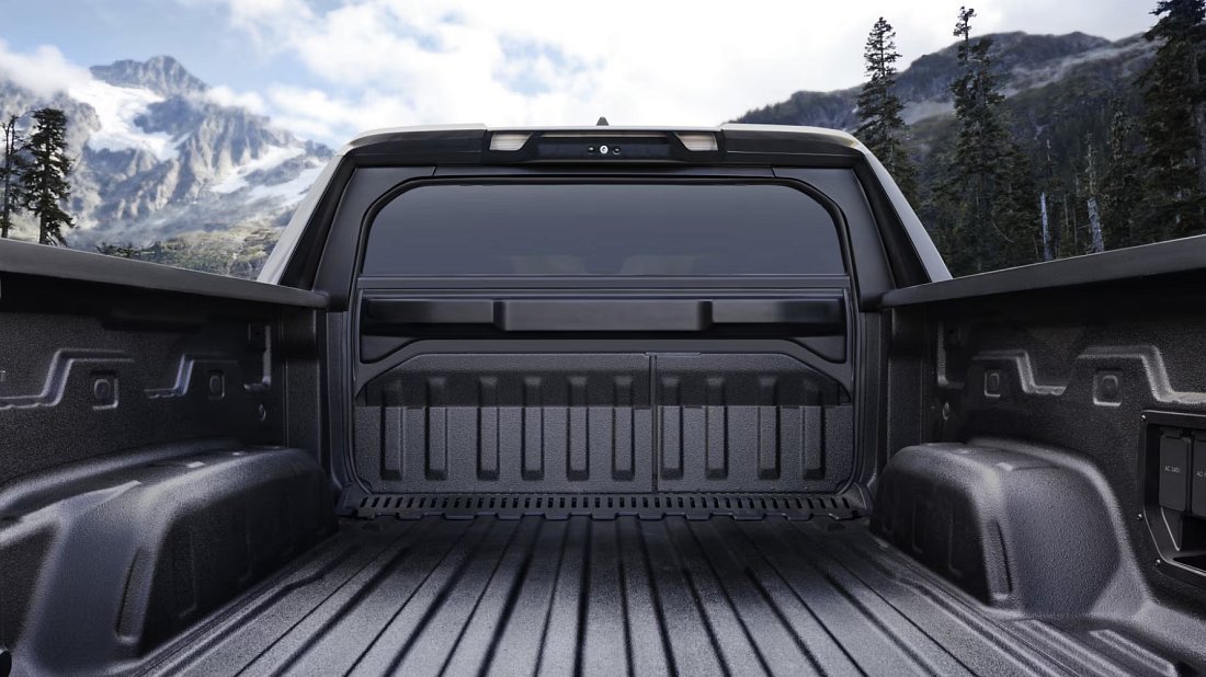GMC Sierra EV Denali Edition 1 (2024-2025) trunk photo, boot, seats up, seats upright, cargo space, cargo volume, cargo capacity, storage