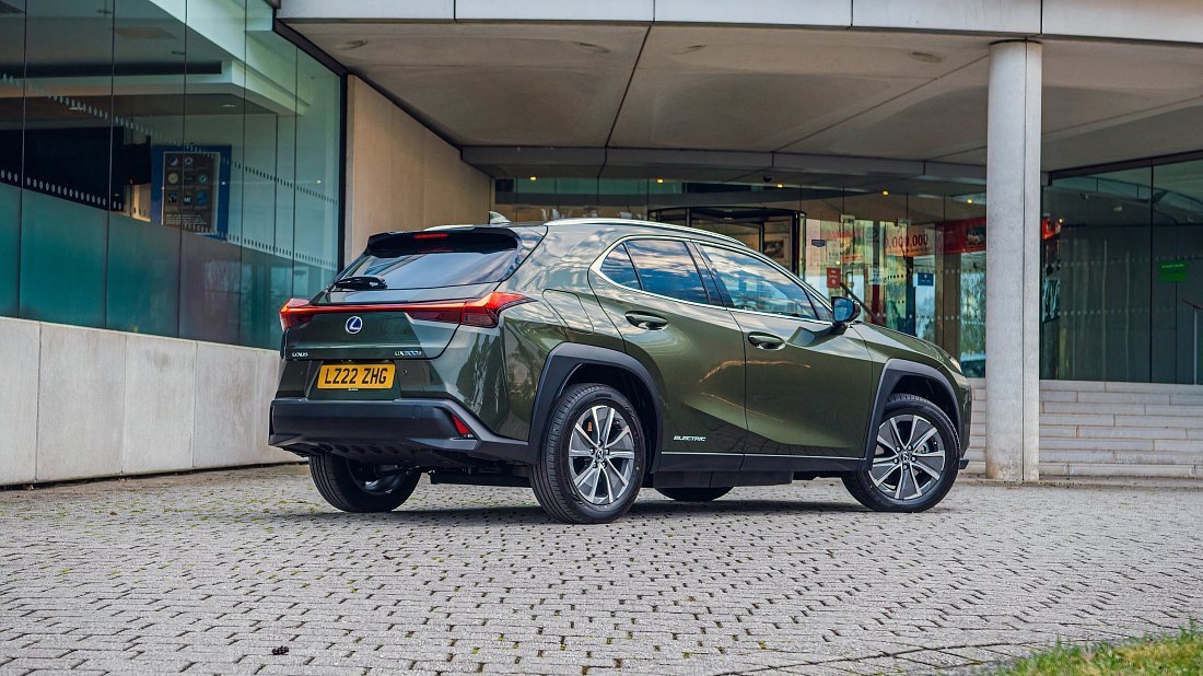 Lexus UX 300e (2023-…) rear quarter photo, three-quarter view, diagonal, exterior