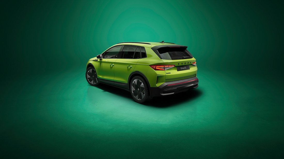 Škoda Elroq RS (2025-...) rear quarter photo, three-quarter view, diagonal, exterior