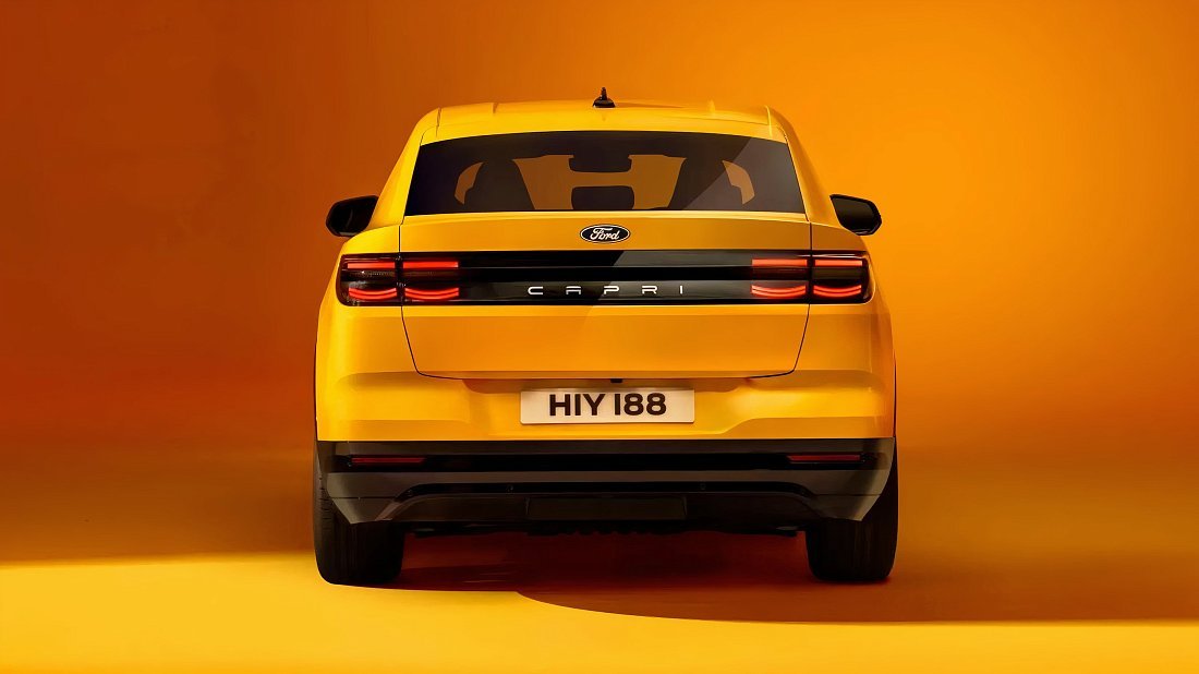 Ford Capri EV Extended Range RWD (2024-…) rear view, taillights, trunk, spoiler, badge, bumper, exterior