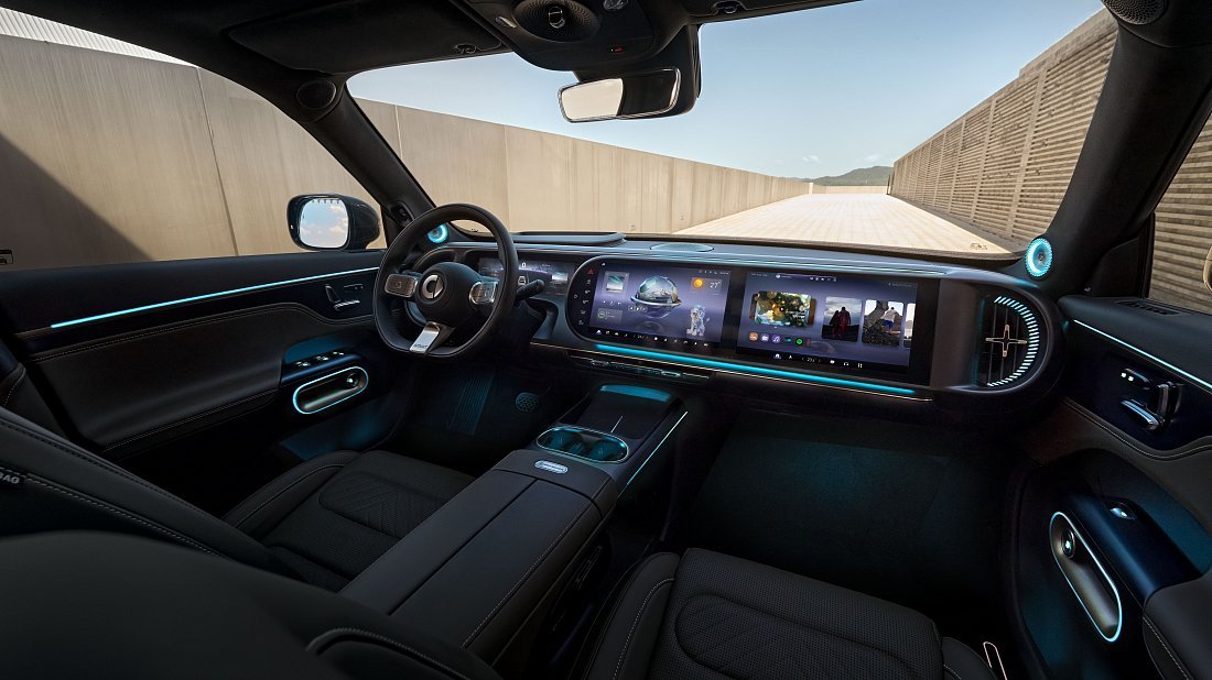 Smart #5 Summit Edition (2025-…) interior photo, front seat, driver seat, dashboard, steering wheel, infotainment, cockpit