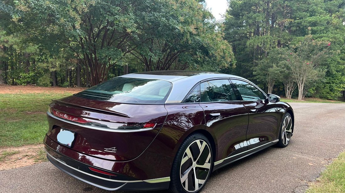 Lucid Air Dream Edition Range (2021-2022) rear quarter photo, three-quarter view, diagonal, exterior