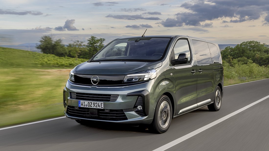 Opel Zafira Electric Life L2 50 kWh (2024-...) front view, front quarter, diagonal, exterior
