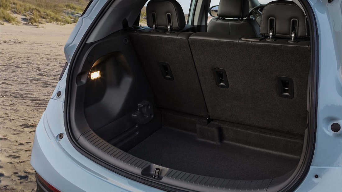 Chevrolet Bolt EV Gen 3 (2022-2023) trunk, boot, seats up, seats upright, cargo space, cargo volume, cargo capacity, storage