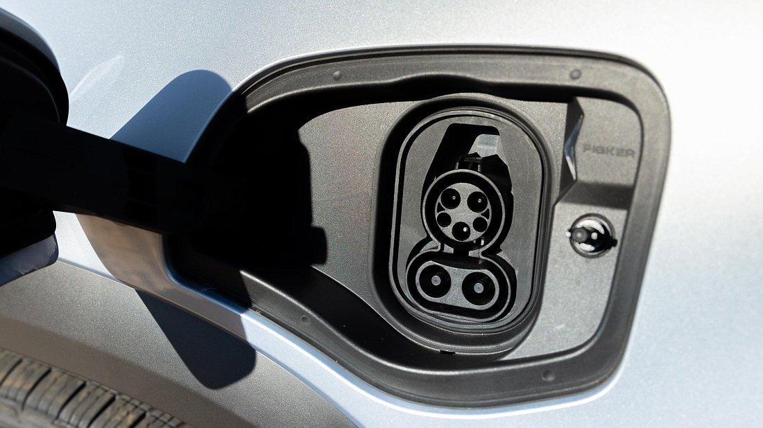 Fisker Ocean Extreme (2023-2024) charge port USA, charging, inlet, plug, connector