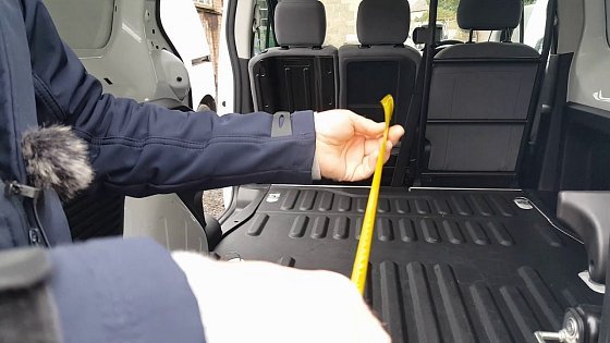 Video: Cargo/load area dimensions in a 2013-2019 Peugeot Partner L1 electric van