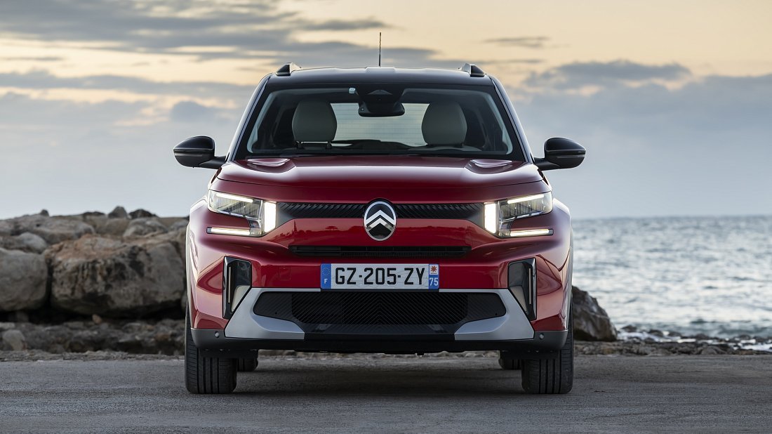 Citroën e-C3 Aircross Comfort Range (2024-…) front fascia photo, grille, headlights, bumper, exterior