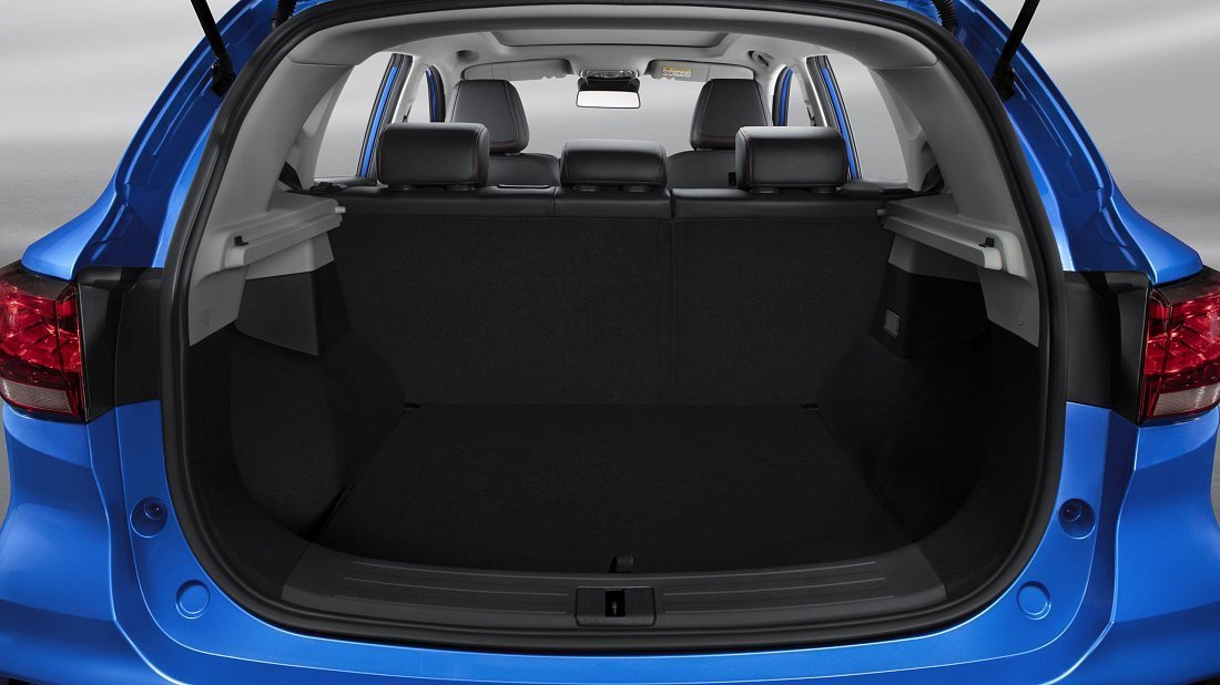 MG ZS EV Standard Range (2021-…) trunk, boot, seats up, seats upright, cargo space, cargo volume, cargo capacity, storage