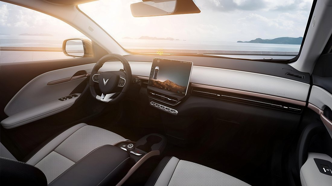 VinFast VF 6 Eco (2024-…) interior, front seat, driver seat, dashboard, steering wheel, infotainment, cockpit
