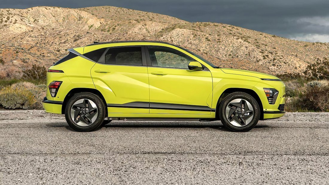 Hyundai Kona Electric Long Range (2023-…) side profile, silhouette, doors, wheels, exterior