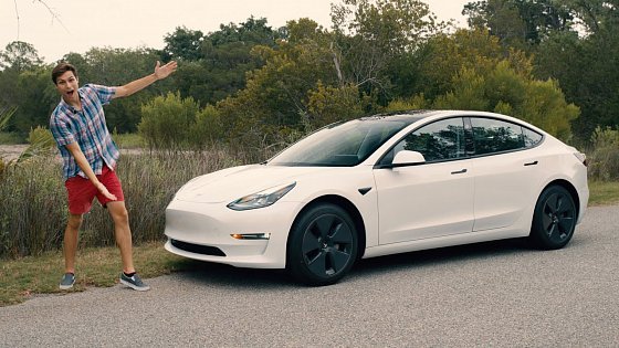 Video: 2021 Tesla Model 3 Long Range In-Depth Review | Here&#39;s Why It&#39;s the Most Fun I&#39;ve Had in a Car