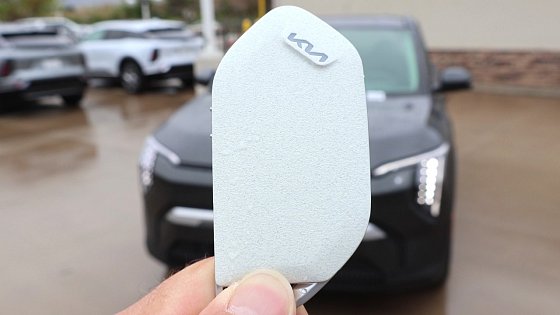 Video: DIRT CHEAP EV! //2027 Kia EV3//