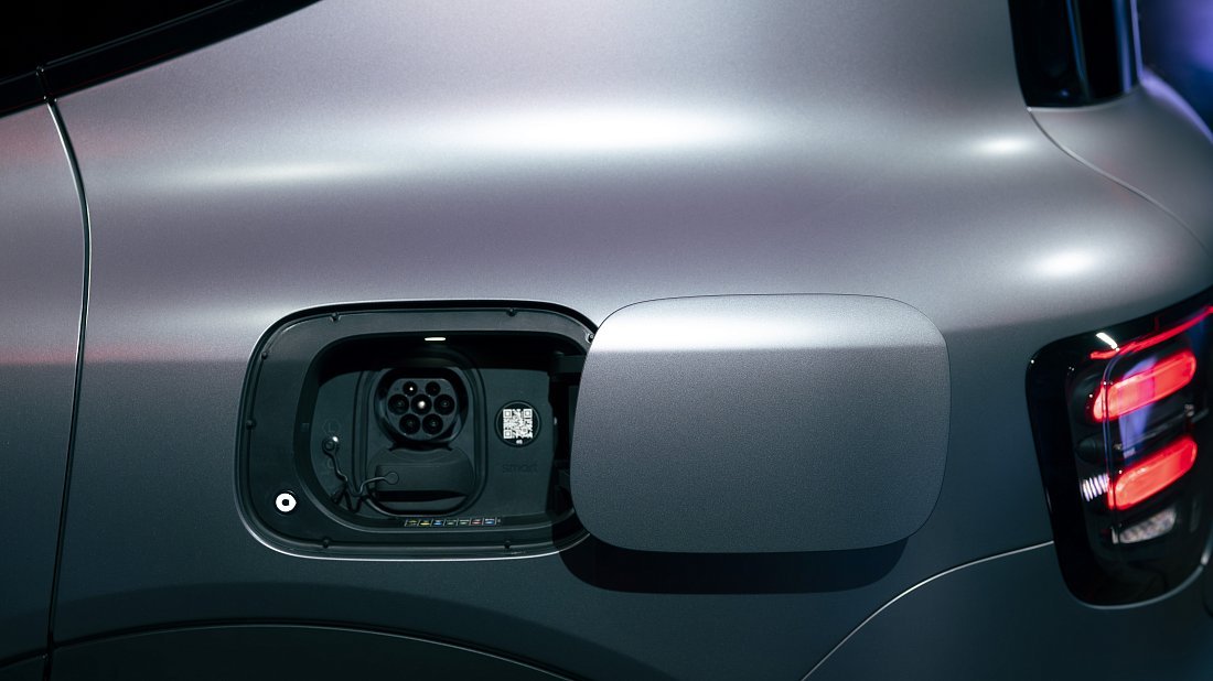 Smart #5 Brabus (2025-…) charge port Europe photo, charging, inlet, plug, connector