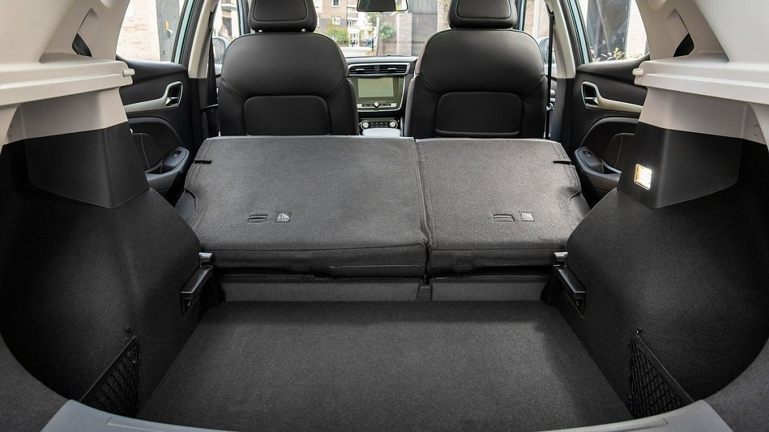 MG ZS EV Gen 1 (2019-2021) folded trunk photo, boot, expanded, folded seats, maximum volume, max cargo, max capacity, max storage