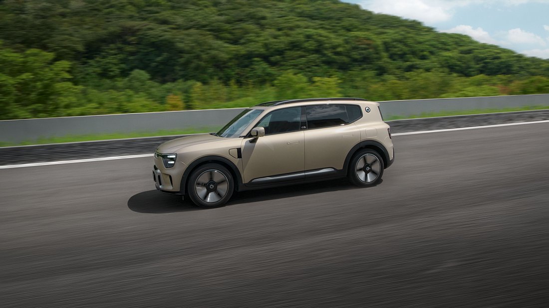 Smart #5 Pulse (2025-…) side profile photo, silhouette, doors, wheels, exterior