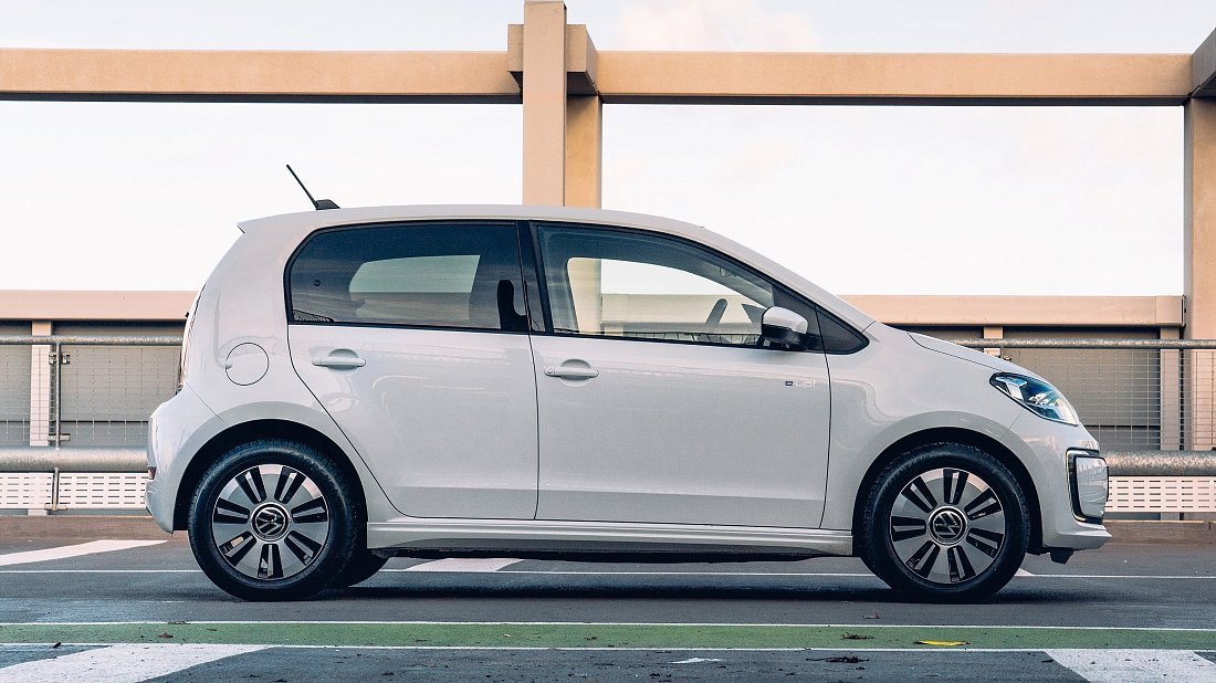 Volkswagen e-Up! 36.8 kWh (2020-2023) side profile, silhouette, doors, wheels, exterior