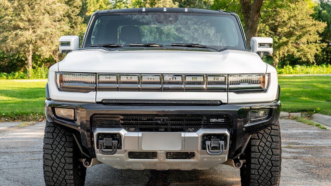 GMC Hummer EV Pickup 2X (2023-…) front fascia, grille, headlights, bumper, exterior