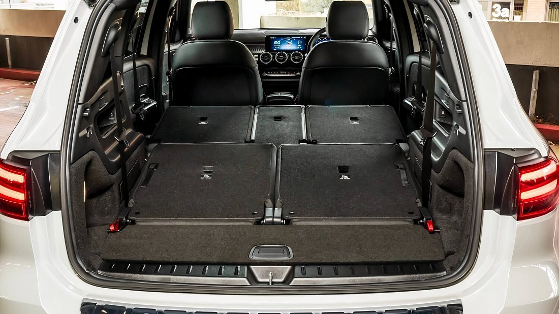 Mercedes EQB 300 4MATIC (2023-…) trunk, boot, expanded, folded seats, maximum volume, max cargo, max capacity, max storage