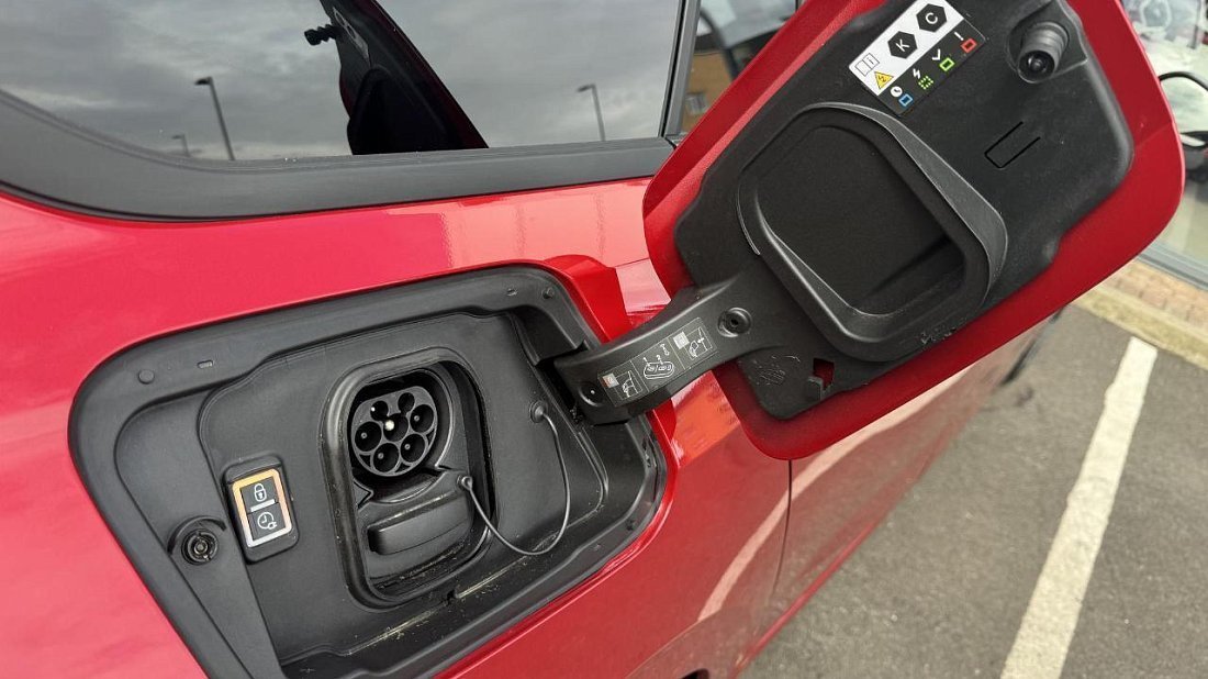 Opel Astra Electric Sports Tourer (2023-…) charge port Europe, charging, inlet, plug, connector