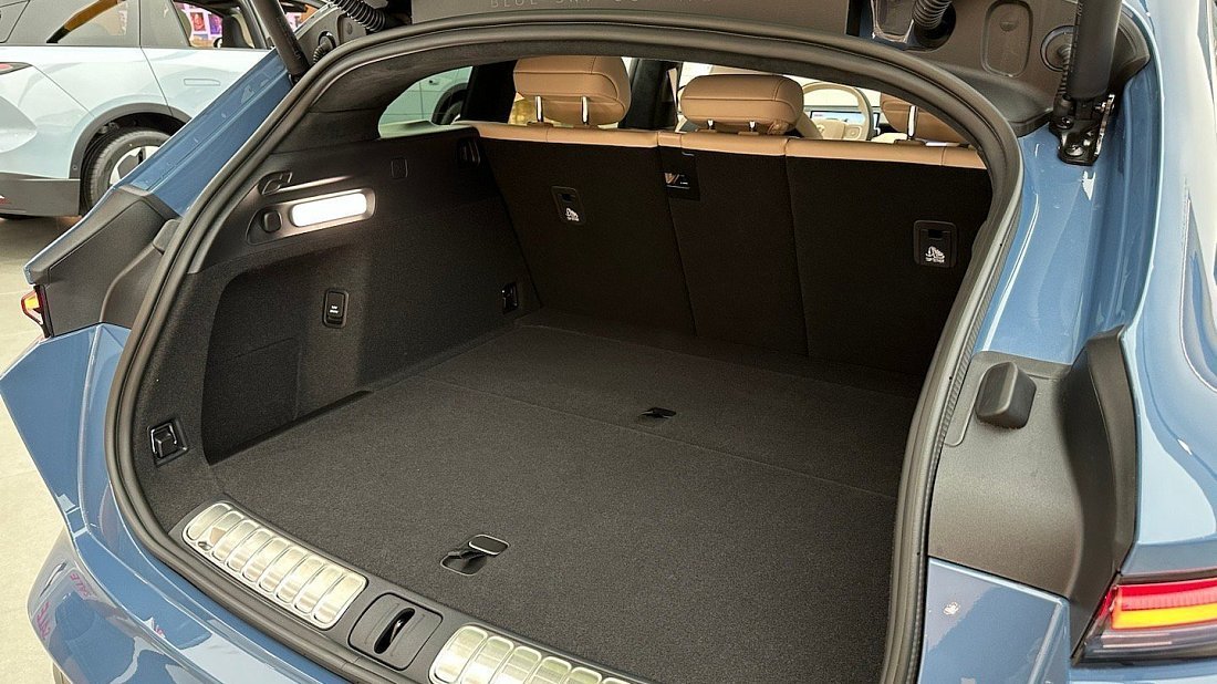 NIO ET5 Touring Standard Range (2023-…) trunk, boot, seats up, seats upright, cargo space, cargo volume, cargo capacity, storage