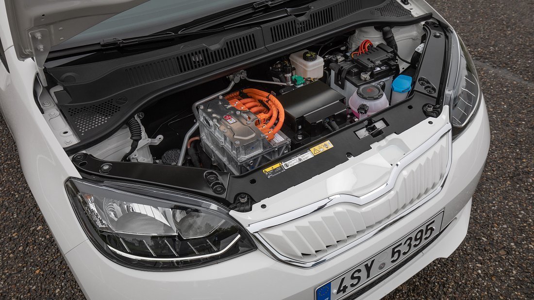 Škoda Citigo-e iV (2019-2021) frunk, front trunk, under hood, storage, cargo, capacity, bonus space