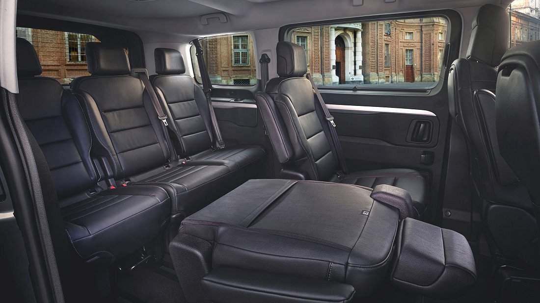 Fiat E-Ulysse L3 50 kWh (2022-2024) trunk, boot, expanded, folded seats, maximum volume, max cargo, max capacity, max storage