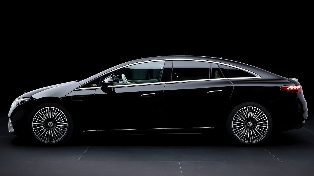 Mercedes EQS 580 4MATIC (2024-…) side profile, silhouette, doors, wheels, exterior