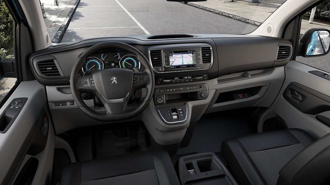 Peugeot e-Expert Combi Standard 75 kWh (2021-2024) interior, front seat, driver seat, dashboard, steering wheel, infotainment, cockpit