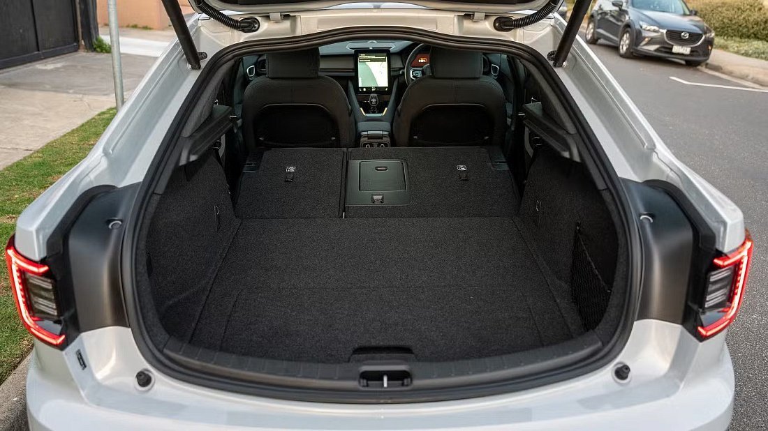 Polestar 2 Standard Range Single Motor (2024-…) trunk, boot, expanded, folded seats, maximum volume, max cargo, max capacity, max storage