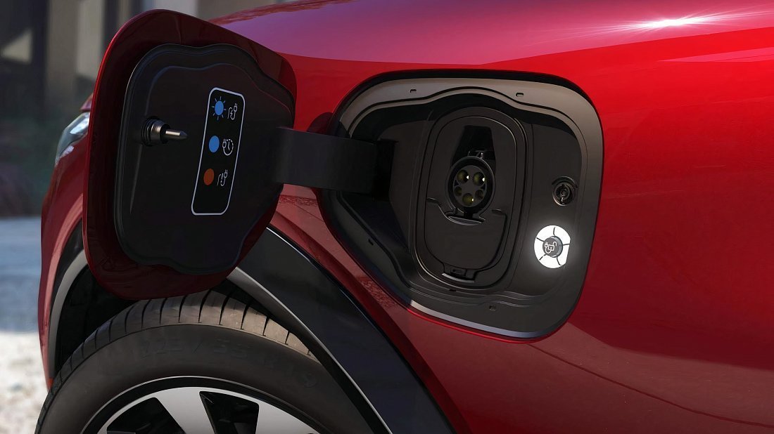 Ford Mustang Mach-E Extended Range AWD (2023-…) charge port USA, charging, inlet, plug, connector