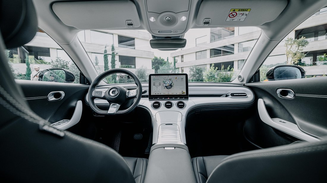 Smart #3 Pro+ (2024-…) interior, front seat, driver seat, dashboard, steering wheel, infotainment, cockpit