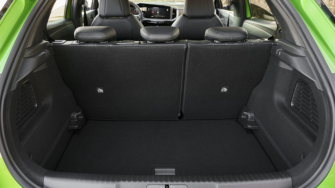 Opel Mokka Electric 54 kWh (2023-…) trunk, boot, seats up, seats upright, cargo space, cargo volume, cargo capacity, storage