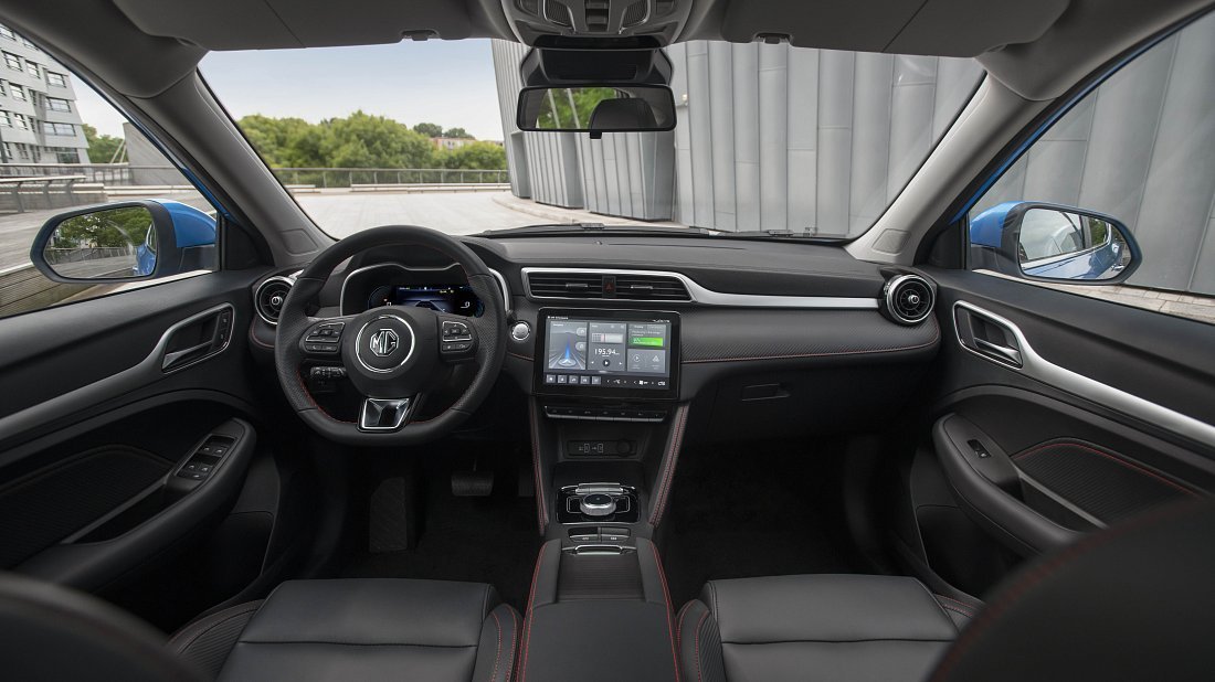 MG ZS EV Standard Range (2021-…) interior, front seat, driver seat, dashboard, steering wheel, infotainment, cockpit