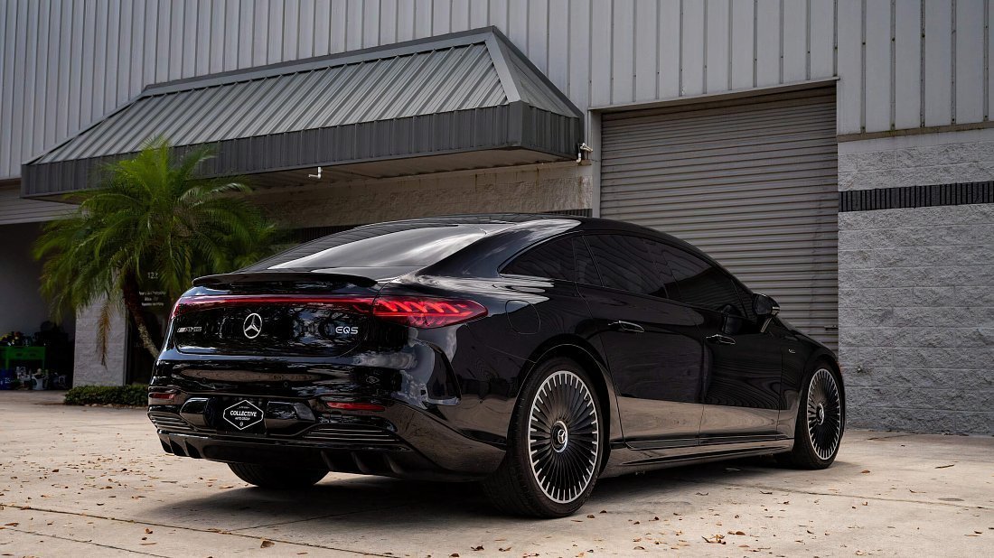 Mercedes EQS AMG 53 4MATIC+ (2024-…) rear quarter, three-quarter view, diagonal, exterior