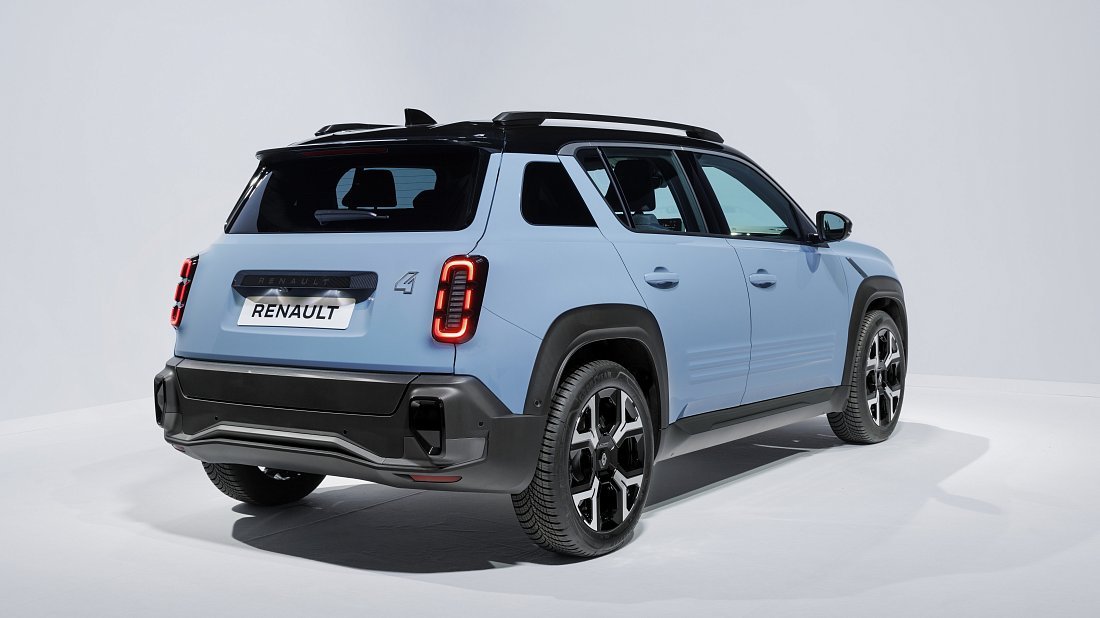Renault 4 E-Tech EV40 120hp (2025-...) rear quarter, three-quarter view, diagonal, exterior