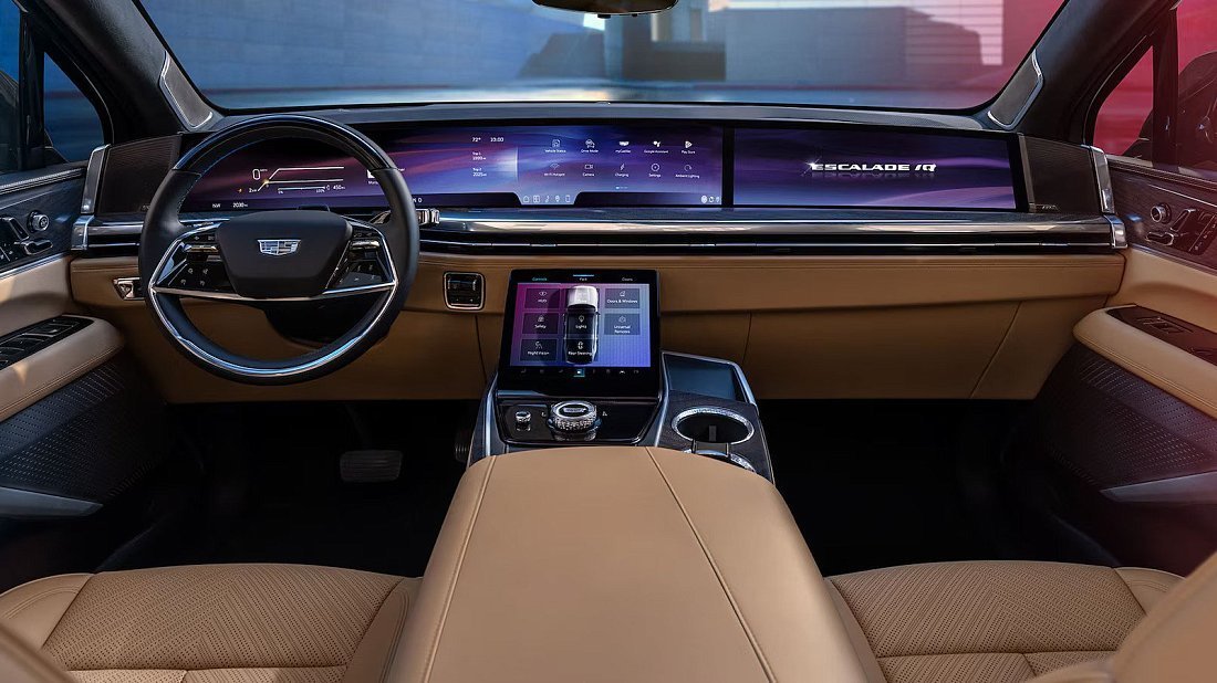 Cadillac Escalade IQ First Edition (2024-…) interior, front seat, driver seat, dashboard, steering wheel, infotainment, cockpit