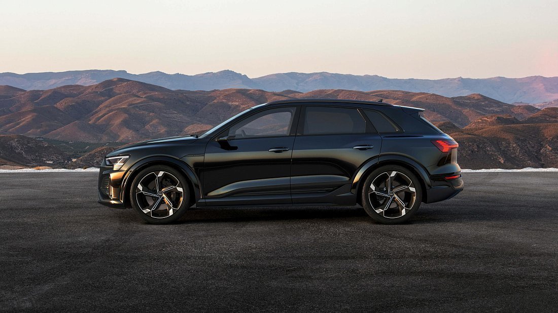 Audi SQ8 e-tron (2023-…) side profile photo, silhouette, doors, wheels, exterior